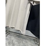 2025年5月21日入荷新作Loewe半袖Tシャツ 原版复刻高級品香港の会社超厳選★入手困難/誕生日プレゼント/yinx工場