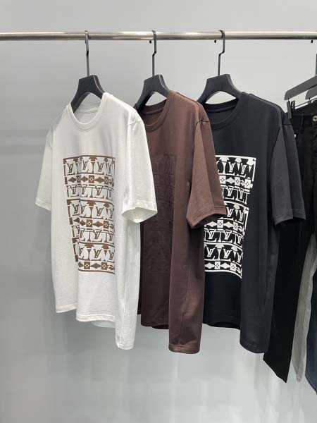 2025年5月21日入荷新作Louis Vuitton半袖T...
