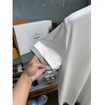 2025年5月21日入荷新作Prada半袖Tシャツ 原版复刻高級品香港の会社超厳選★入手困難/誕生日プレゼント/yinx工場