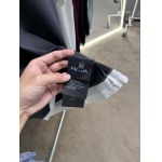 2025年5月21日入荷新作Prada半袖Tシャツ 原版复刻高級品香港の会社超厳選★入手困難/誕生日プレゼント/yinx工場