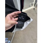 2025年5月21日入荷新作Prada半袖Tシャツ 原版复刻高級品香港の会社超厳選★入手困難/誕生日プレゼント/yinx工場