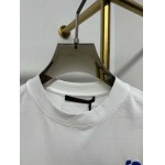 2025年5月21日入荷新作Louis Vuitton半袖Tシャツ 原版复刻高級品香港の会社超厳選★入手困難/誕生日プレゼント/yinx工場