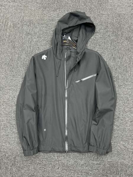 2025年5月22日入荷新作Descente春秋ジャケット ...