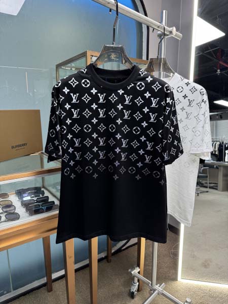 2025年5月22日入荷新作Louis Vuitton半袖T...