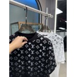 2025年5月22日入荷新作Louis Vuitton半袖Tシャツ 原版复刻高級品香港の会社超厳選★入手困難/誕生日プレゼント/yinx工場