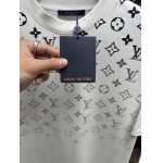 2025年5月22日入荷新作Louis Vuitton半袖Tシャツ 原版复刻高級品香港の会社超厳選★入手困難/誕生日プレゼント/yinx工場