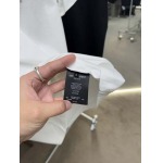 2025年5月22日入荷新作YSL半袖Tシャツ 原版复刻高級品香港の会社超厳選★入手困難/誕生日プレゼント/yinx工場