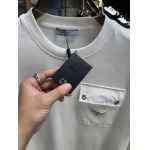 2025年5月22日入荷新作Prada半袖Tシャツ 原版复刻高級品香港の会社超厳選★入手困難/誕生日プレゼント/yinx工場