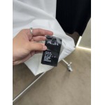 2025年5月22日入荷新作Prada半袖Tシャツ 原版复刻高級品香港の会社超厳選★入手困難/誕生日プレゼント/yinx工場