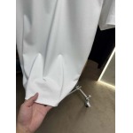 2025年5月22日入荷新作Prada半袖Tシャツ 原版复刻高級品香港の会社超厳選★入手困難/誕生日プレゼント/yinx工場