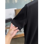 2025年5月22日入荷新作Prada半袖Tシャツ 原版复刻高級品香港の会社超厳選★入手困難/誕生日プレゼント/yinx工場