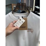2025年5月22日入荷新作Burberry半袖Tシャツ 原版复刻高級品香港の会社超厳選★入手困難/誕生日プレゼント/yinx工場