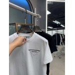 2025年5月22日入荷新作Prada半袖Tシャツ 原版复刻高級品香港の会社超厳選★入手困難/誕生日プレゼント/yinx工場