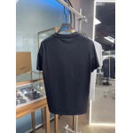 2025年5月22日入荷新作Prada半袖Tシャツ 原版复刻高級品香港の会社超厳選★入手困難/誕生日プレゼント/yinx工場