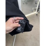 2025年5月22日入荷新作Prada半袖Tシャツ 原版复刻高級品香港の会社超厳選★入手困難/誕生日プレゼント/yinx工場