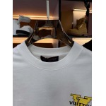 2025年5月22日入荷新作Louis Vuitton半袖Tシャツ 原版复刻高級品香港の会社超厳選★入手困難/誕生日プレゼント/yinx工場