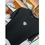 2025年5月22日入荷新作Versace半袖Tシャツ 原版复刻高級品香港の会社超厳選★入手困難/誕生日プレゼント/yinx工場