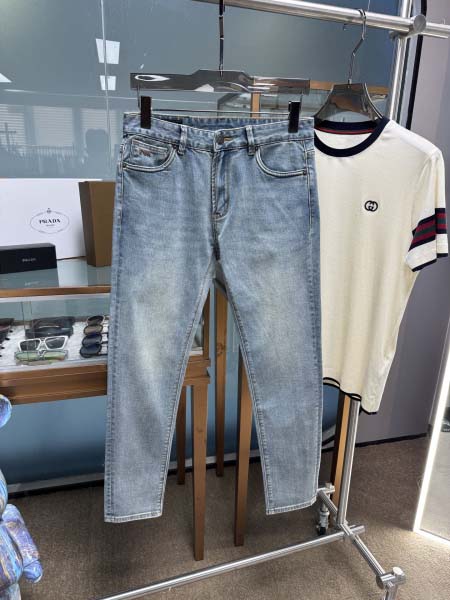 2025年5月22日入荷新作ARMANI春夏 ジーパン 原版...