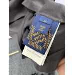 2025年5月22日入荷新作Louis Vuitton半袖Tシャツ 原版复刻高級品香港の会社超厳選★入手困難/誕生日プレゼント/yinx工場