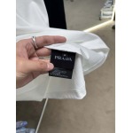 2025年5月22日入荷新作Prada半袖Tシャツ 原版复刻高級品香港の会社超厳選★入手困難/誕生日プレゼント/yinx工場
