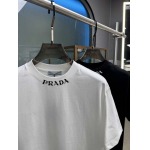 2025年5月22日入荷新作Prada半袖Tシャツ 原版复刻高級品香港の会社超厳選★入手困難/誕生日プレゼント/yinx工場