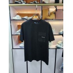 2025年5月22日入荷新作PRADA半袖Tシャツ 原版复刻高級品香港の会社超厳選★入手困難/誕生日プレゼント/yinx工場