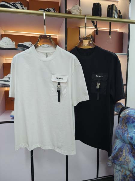 2025年5月22日入荷新作PRADA半袖Tシャツ 原版复刻高級品香港の会社超厳選★入手困難/誕生日プレゼント/yinx工場