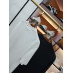 2025年5月22日入荷新作Burberry半袖Tシャツ 原版复刻高級品香港の会社超厳選★入手困難/誕生日プレゼント/yinx工場