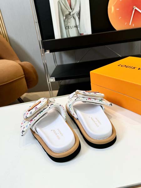 2025年5月23日入荷新作Louis Vuitton靴人気...