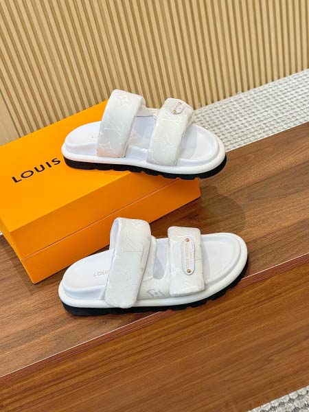 2025年5月23日入荷新作Louis Vuitton靴人気...