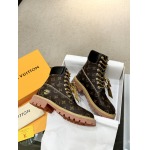 2025年5月23日入荷新作Louis Vuitton靴人気商品★/誕生日プレゼント/流行/高品質/wy工場男女兼用35-45