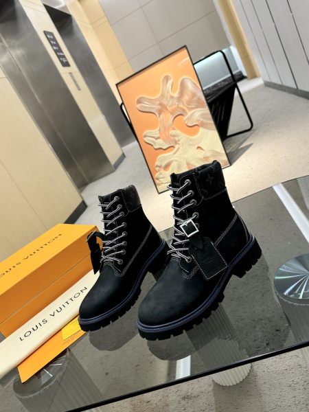 2025年5月23日入荷新作Louis Vuitton靴人気...