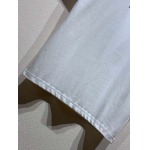 2025年5月23日入荷新作Louis Vuitton半袖 tシャツ男女兼用高品質★誕生日プレゼント/結婚祝い/内祝い/贈り物/SD工場