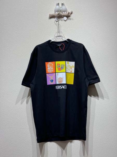 2025年5月23日入荷新作Versace半袖 tシャツ男女...