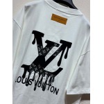 2025年5月23日入荷新作Louis Vuitton半袖 tシャツ男女兼用高品質★誕生日プレゼント/結婚祝い/内祝い/贈り物/SD工場
