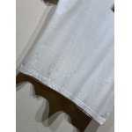2025年5月23日入荷新作Louis Vuitton半袖 tシャツ男女兼用高品質★誕生日プレゼント/結婚祝い/内祝い/贈り物/SD工場