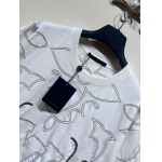 2025年5月26日入荷新作Louis Vuitton半袖 Tシャツ男女兼用高品質★誕生日プレゼント/結婚祝い/内祝い/贈り物/SD工場