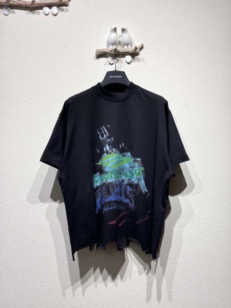 2025年5月26日入荷新作Balenciaga半袖 Tシャ...