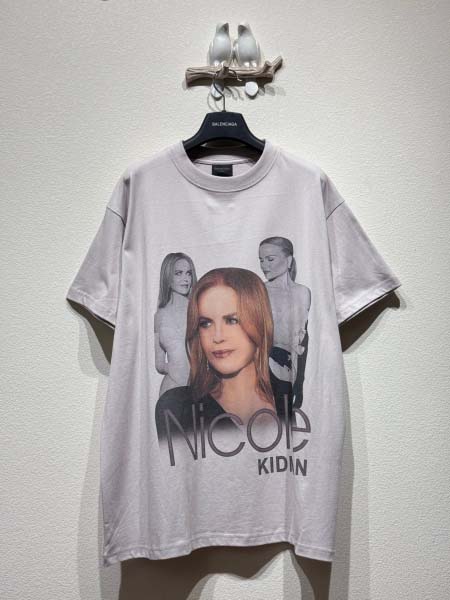 2025年5月26日入荷新作Balenciaga半袖 Tシャ...