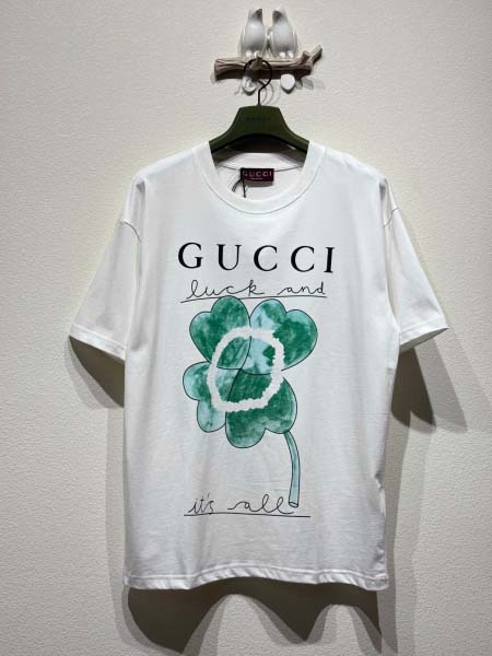 2025年5月26日入荷新作Gucci半袖 Tシャツ男女兼用...