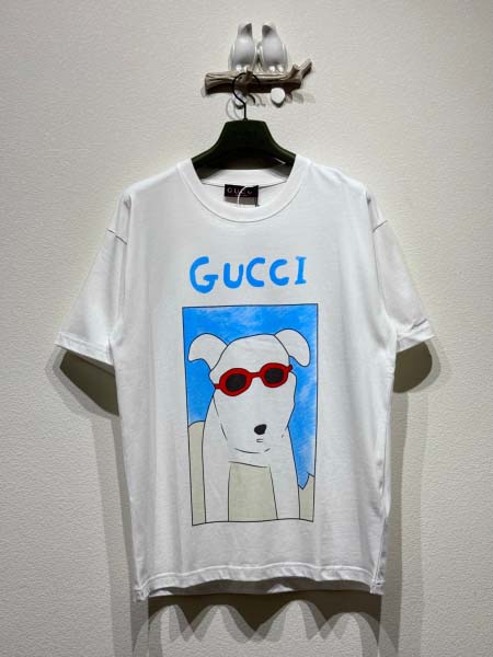 2025年5月26日入荷新作Gucci半袖 tシャツ男女兼用...