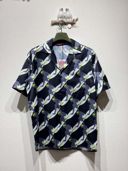 2025年5月26日入荷新作Gucci半袖 tシャツ男女兼用...