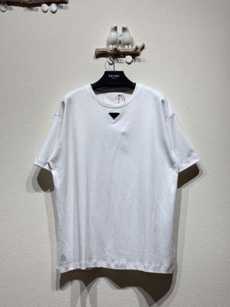2025年5月26日入荷新作Prada半袖 tシャツ男女兼用...