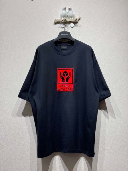 2025年5月26日入荷新作Balenciaga半袖 tシャ...