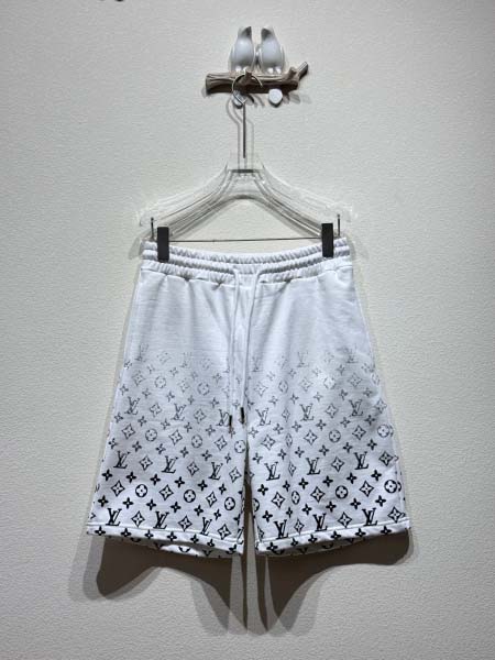2025年5月26日入荷新作Louis Vuitton半ズボ...