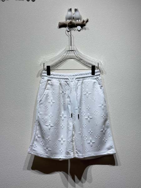 2025年5月26日入荷新作Louis Vuitton半ズボ...