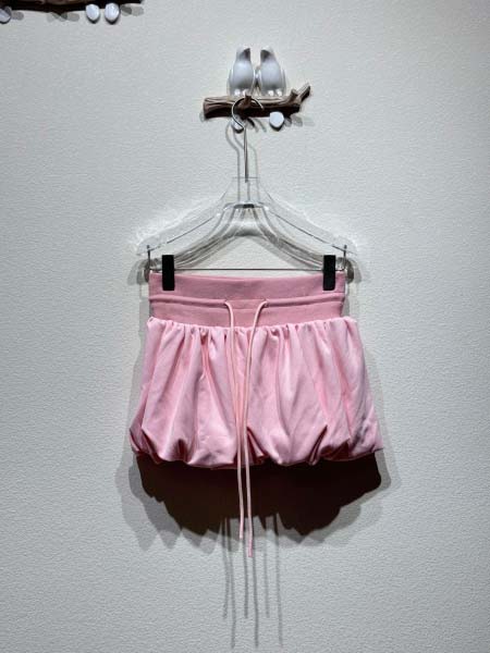 2025年5月27日入荷新作13DEズボン 女性用高品質★フ...