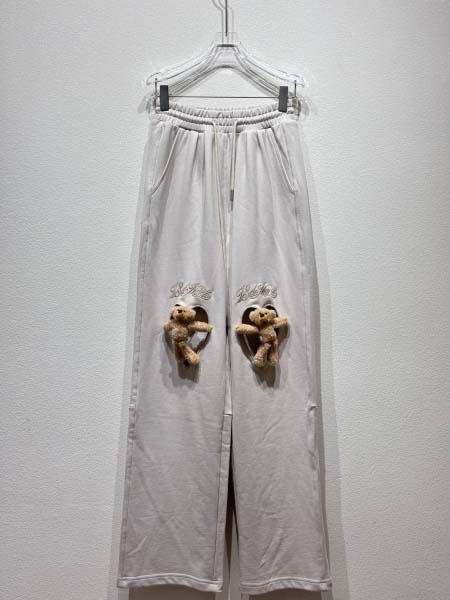 2025年5月27日入荷新作13DEズボン女性用高品質★ファ...