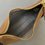 2025年5月28日入荷新作FURLA  斜め下げ バッグ/ハンドバッグ/ショルダーバッグ牛革/  SIZE:22X21X7.5CM  お安い/人気/本革 バッグ/XX工場