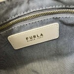 2025年5月28日入荷新作FURLA  斜め下げ バッグ/ハンドバッグ/ショルダーバッグ牛革/  SIZE:22X21X7.5CM  お安い/人気/本革 バッグ/XX工場